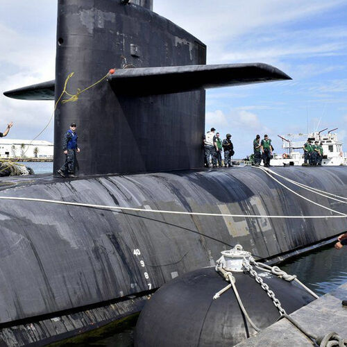 Laatste bedrijfscasus over Advanced Submarine Fenders Ensure Gentle and Reliable Underwater Berthing Protection