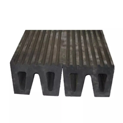 Groot Dokw Type Stootkussennatuurrubber voor Tug Boat Bumper