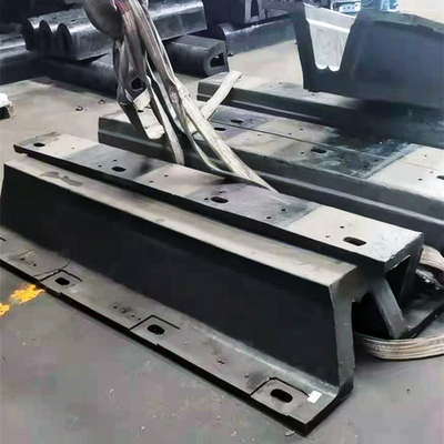 Natuurrubber V Slijtvast Typestootkussen 200mm1000mm Hoogte