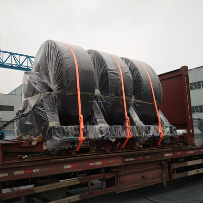 Zwart Rubber Vast Stootkussen 175kN - 1000kN voor de Bescherming van de Dokboot