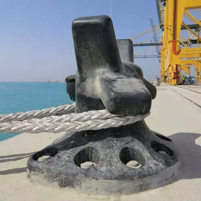 De op zwaar werk berekende Meerpaal van het MeertrosGietijzer 100 Ton voor het Schip van het Bootdok het Aanleggen