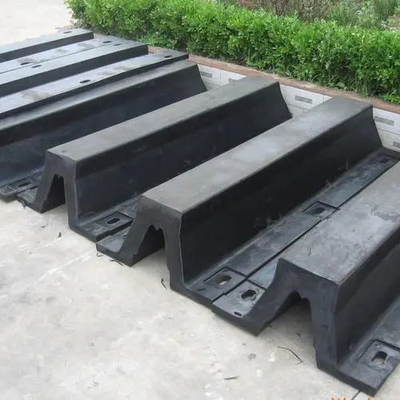 Marine Curved Bridge Fender Arch voor Hoge Compressie en Duurzaamheid