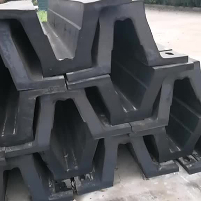 300% Verlenging V-type Fender Hoge hardheid 200 mm hoogte