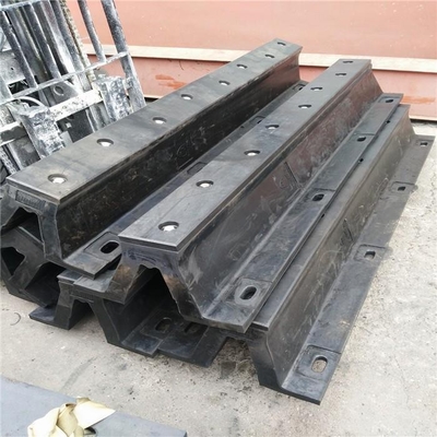 Lichte marine boog rubber fender voor boten dok