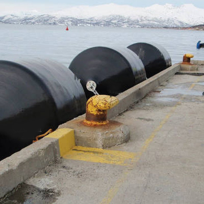 2.3*6.2m Floating Foam Fender met militaire kwaliteit Polyurea buitenste laag