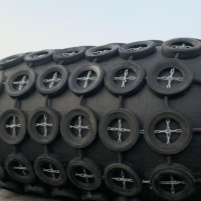 Hoogtemperatuurbestendige dockrubberfender voor havenfaciliteiten