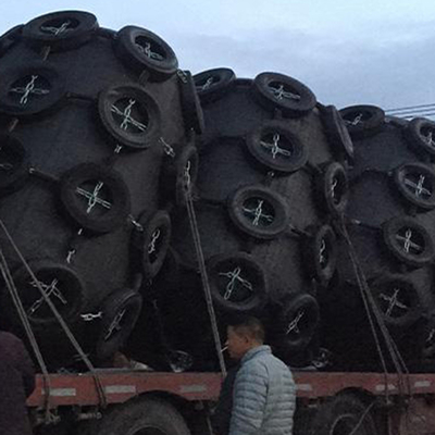 Hoogtemperatuurbestendige dockrubberfender voor havenfaciliteiten