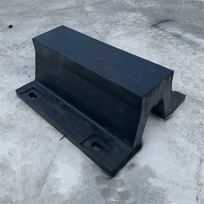 Zwarte boog rubber fender hoge slijtvastheid voor haven bescherming