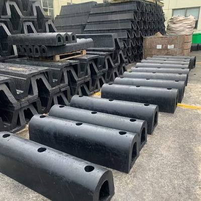 Op maat gemaakte D-type fenders met energie-absorptie 5.1KN-M tot 64KN-M