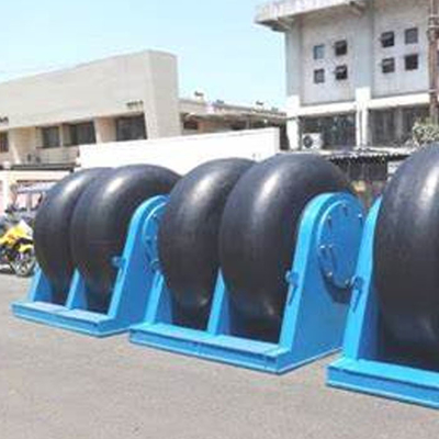 Roller Fenders Astm D2000 Certified Wheel Fenders voor de bescherming van zee
