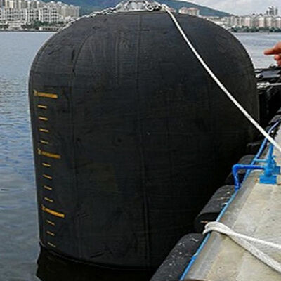 Hoge slagweerstand Dock Fender Stabiele prestaties Sterke structurele steun