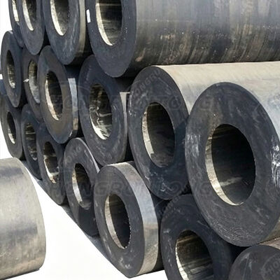 Premium Rubber Materiaal Cilindrische Marine Fender met Uitstekende Demping en Op Maat Gemaakte Maten Beschikbaar
