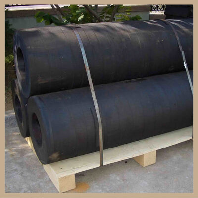 Premium Rubber Materiaal Cilindrische Marine Fender met Uitstekende Demping en Op Maat Gemaakte Maten Beschikbaar