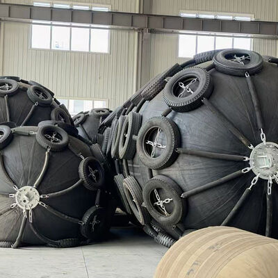 Yokohama Pneumatic Fender met hoge dichtheid natuurrubber voor superieure schokabsorptie Voldoen aan ISO17357-1:2014 standaard