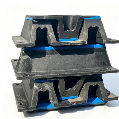 Hoge slijtvastheid Corrosiebestendige V-type fender Marine rubber fender